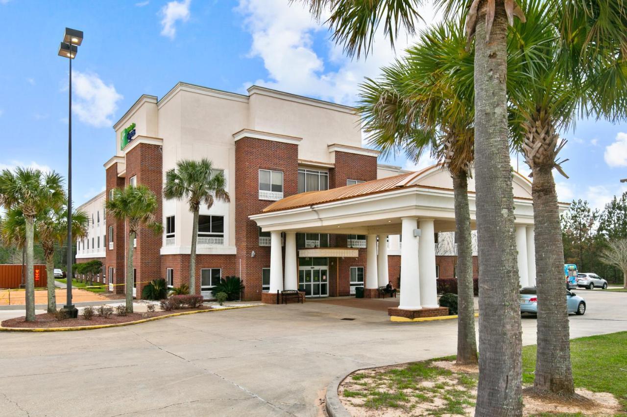 Holiday Inn Express Hotel & Suites Lucedale By Ihg Exteriér fotografie